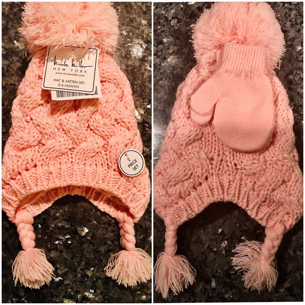 New! Nicole Miller Baby Knit hat & mitten set